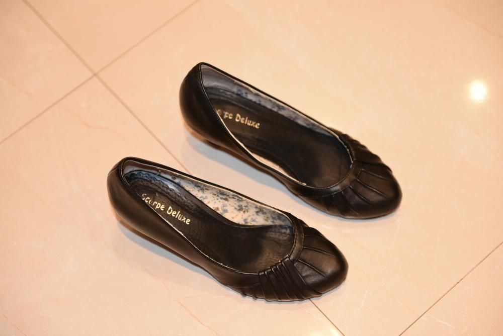 Angielskie buty damskie rozmiar 38 -Scarpe Deluxe- UNIKAT !!!