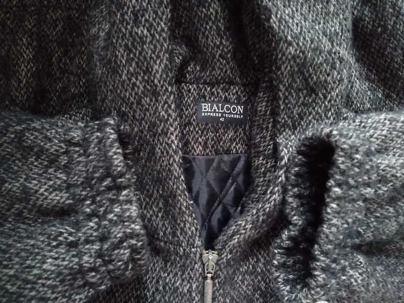Bluza, kurtka z kapturem Bialcon, rozmiar s/m, czarna, beżowa