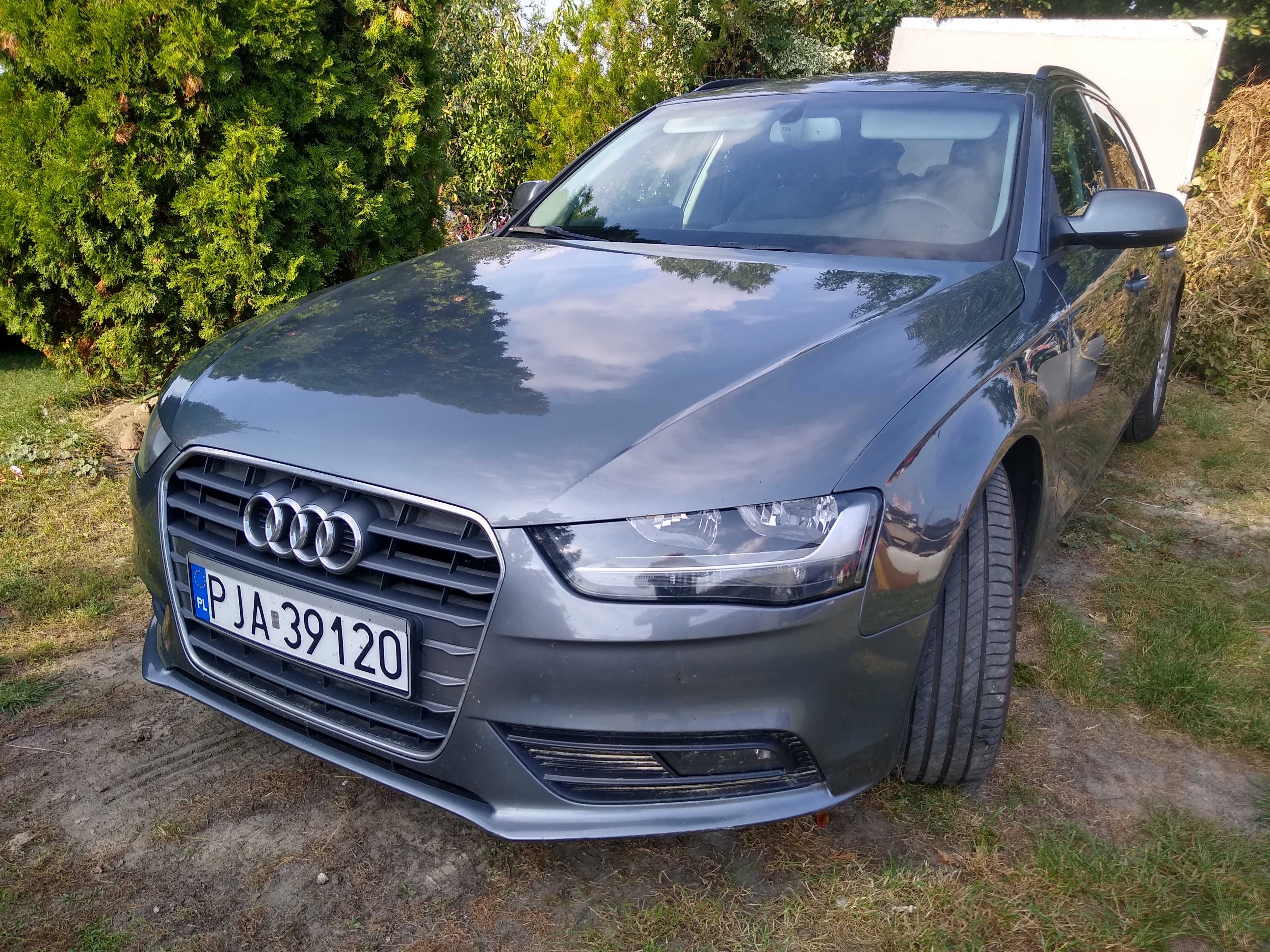 Audi A4 B8 Ultra lift 2.0 TDi full opcja ładny kolor okazja