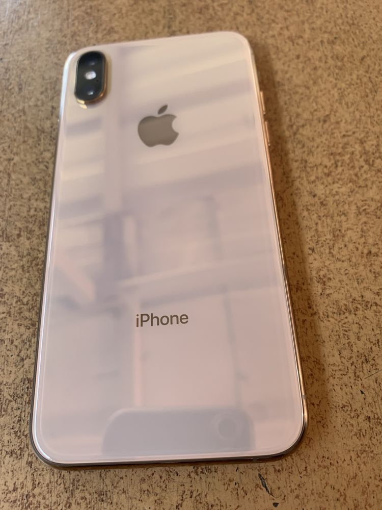 iPhone Xs 64Gb rsim