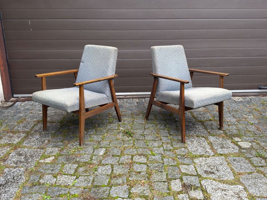 Polskie fotele vintage PRL do odnowienia