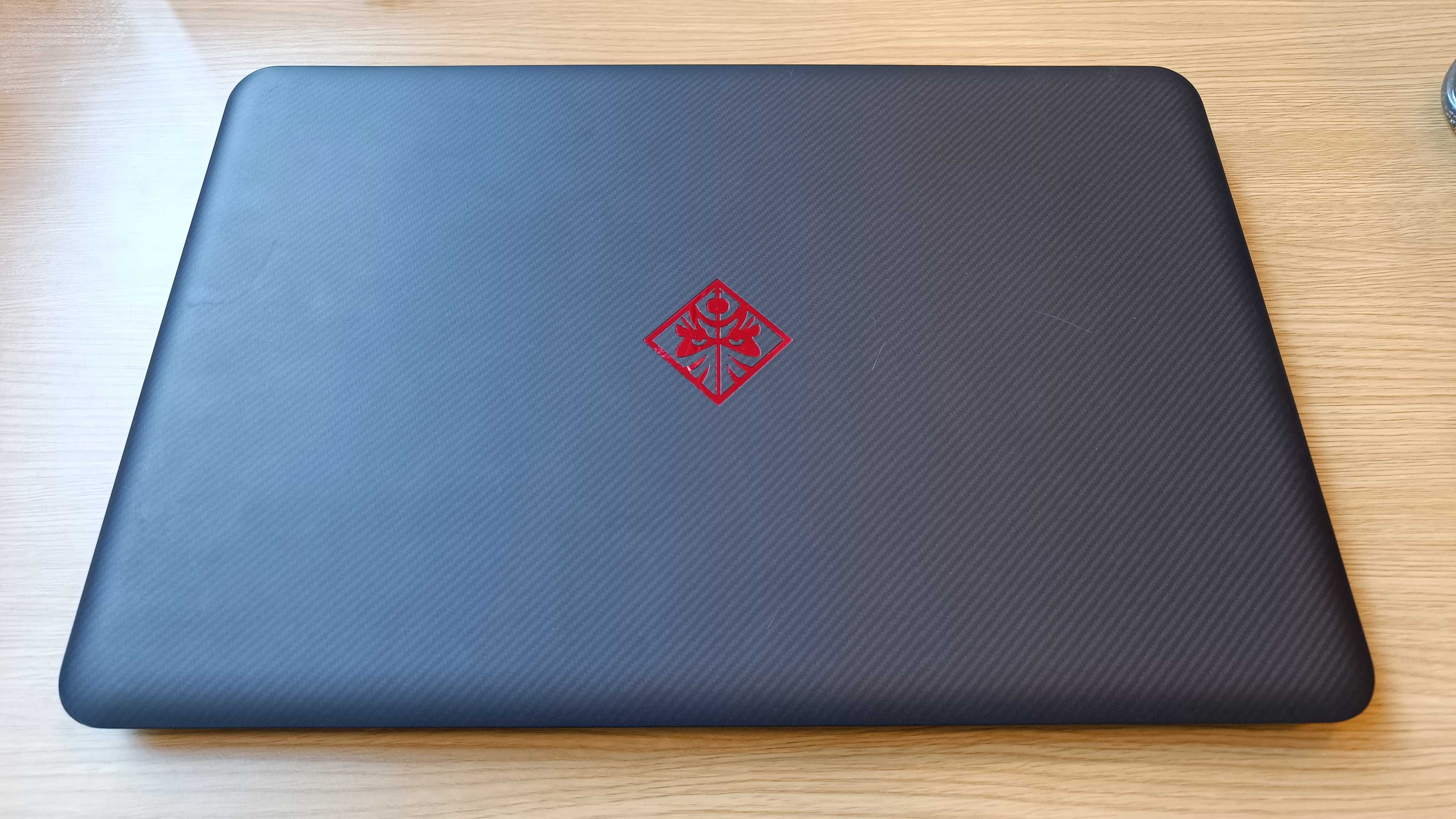 Portátil OMEN da HP - 15-ax004np