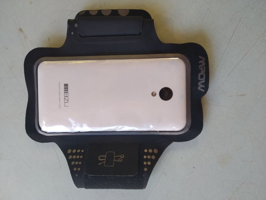 Спортивный чехол на руку для смартфона