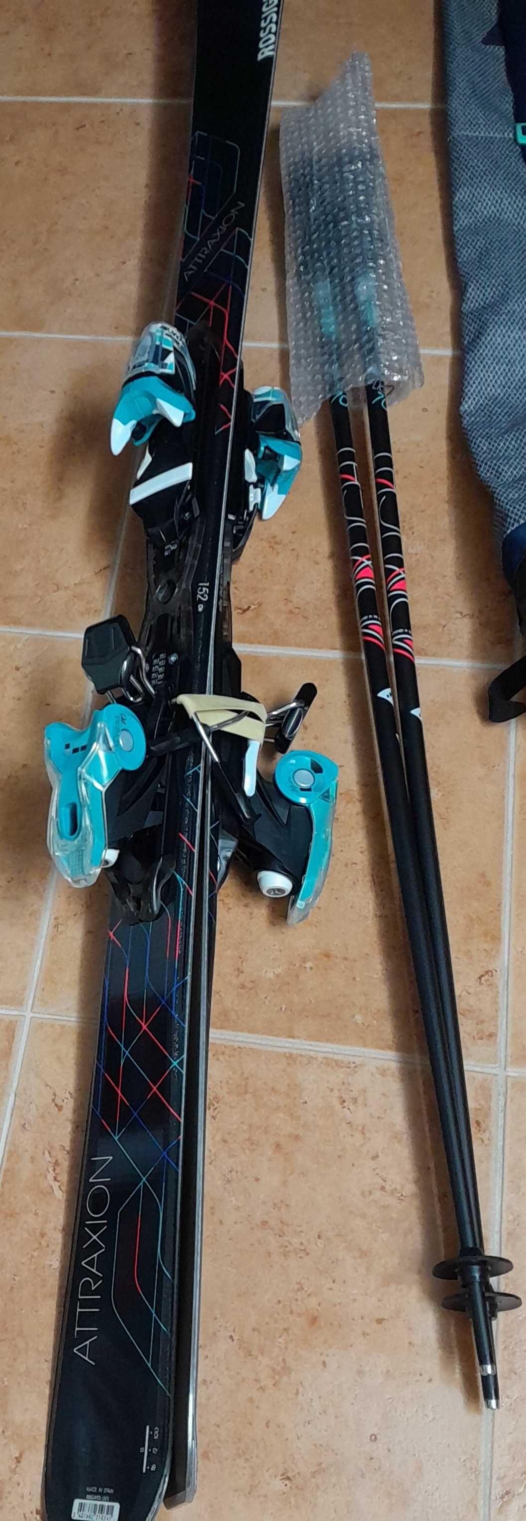 SKIS NOVOS + fixadores +batons + suportes e saco