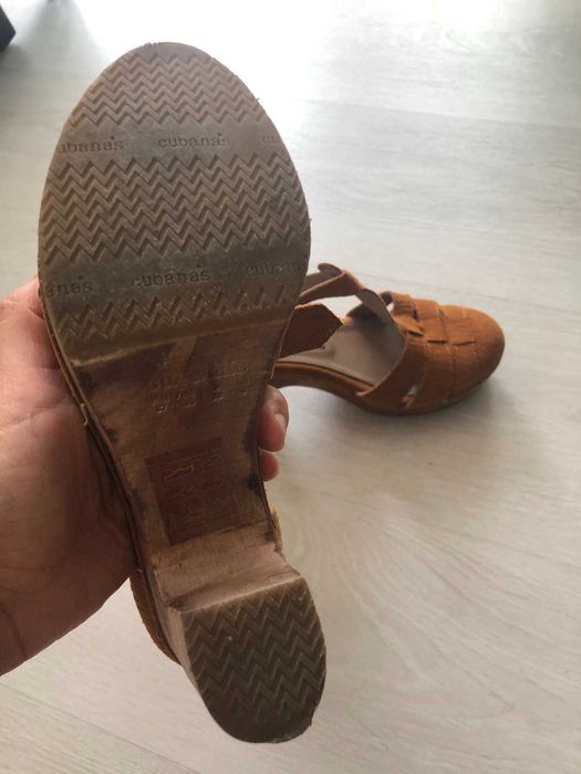 Sandálias Cubanas