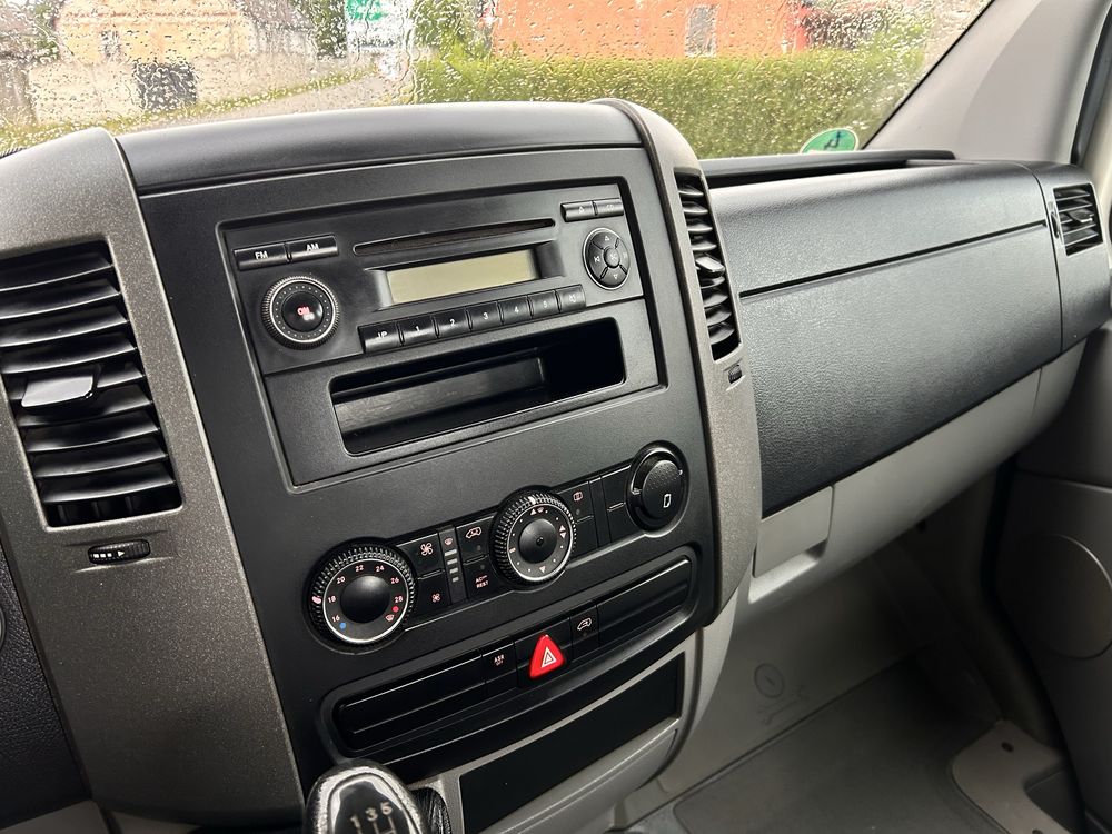 Volkswagen Crafter 2.5 tdi KLIMA 7 osób dubel doka skrzynia