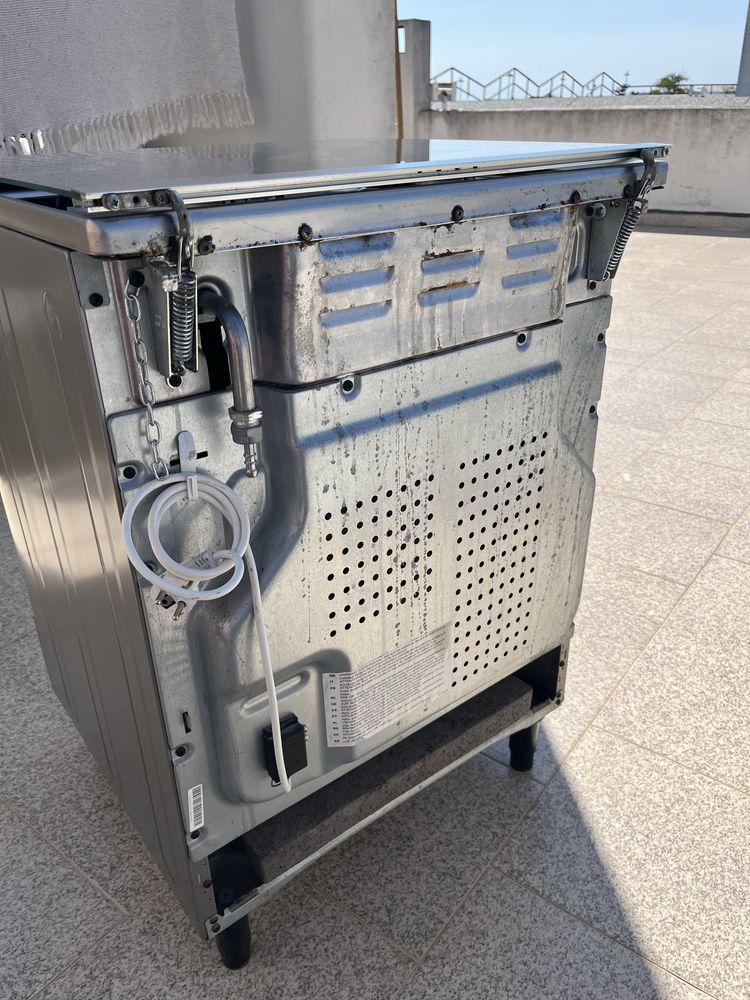 Fogão Indesit / Gás Butano (bom estado)