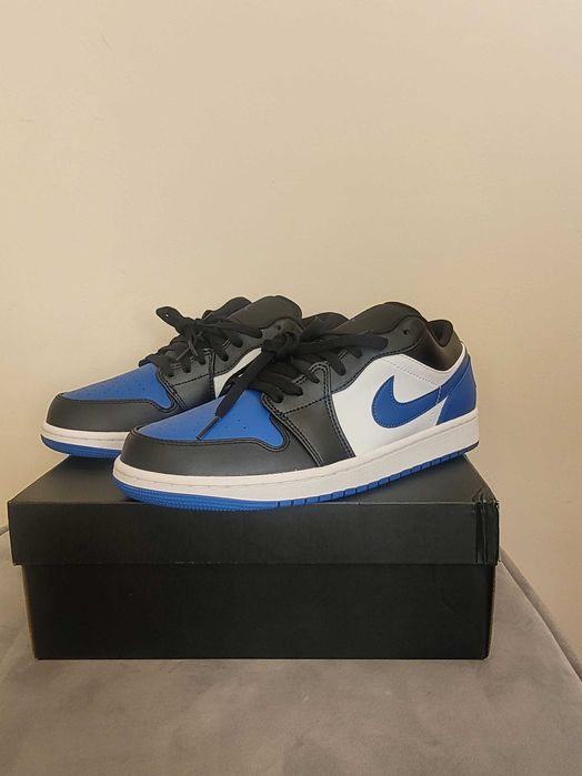 Buty 42.5 air jordan 1 low royal toe