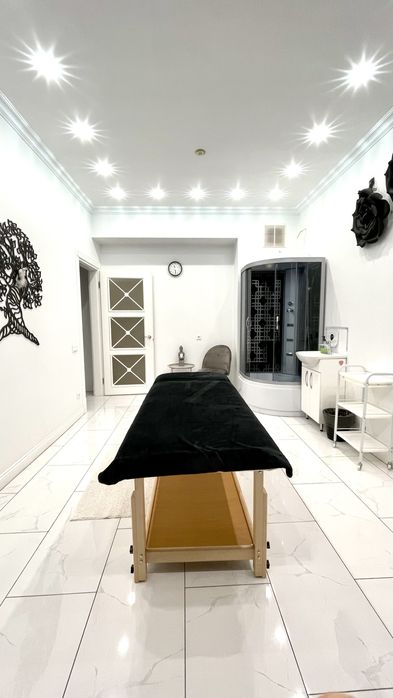 Масаж в районі 10 Фонтану