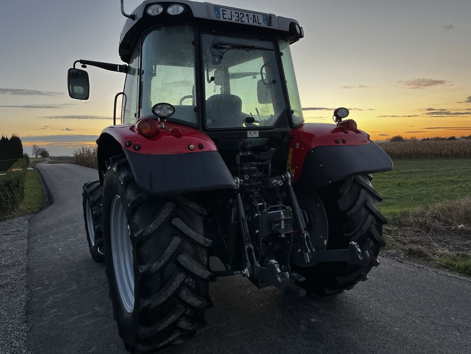 Massey Ferguson 5609 Dyna-4 Ładowacz Quicke Q49 2016 Rok Sisu