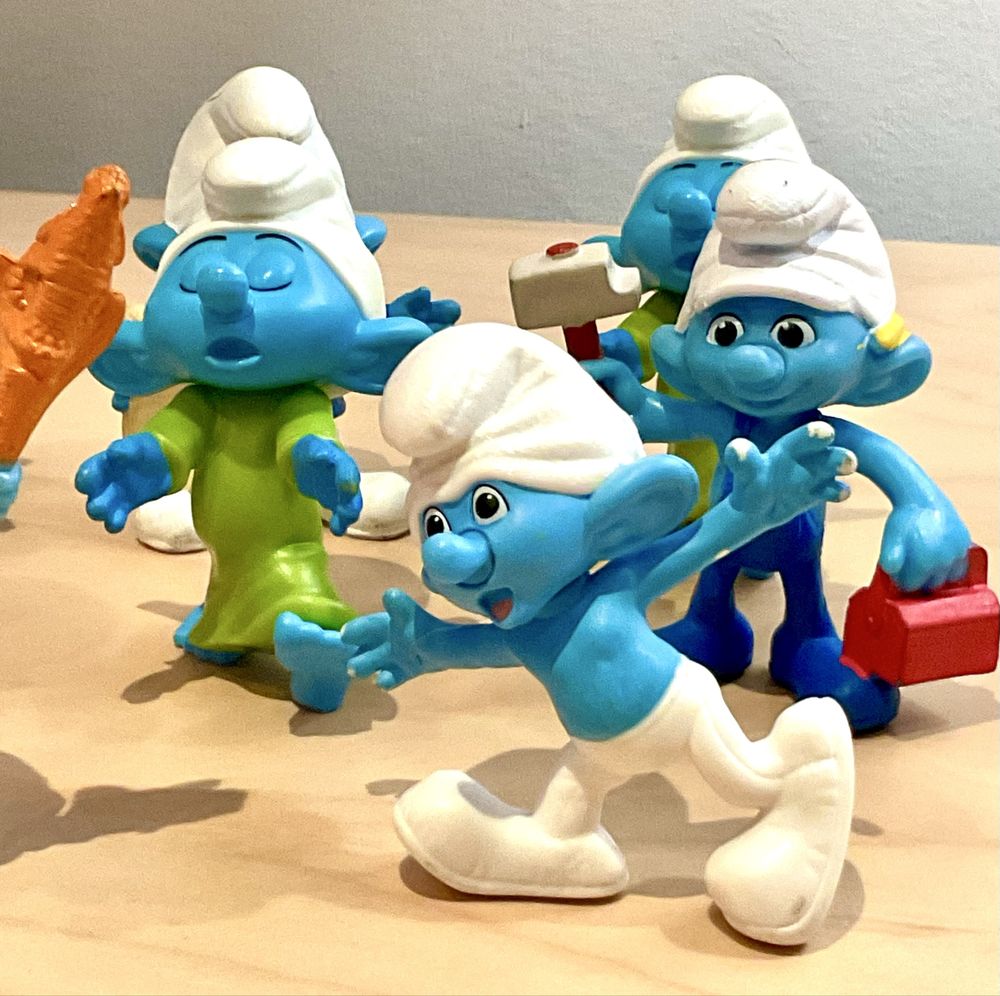 Oito bonecis Smurfs ou Pitufos ou Strumps