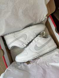 Nike Dunk Low Retro White Pure Platinum