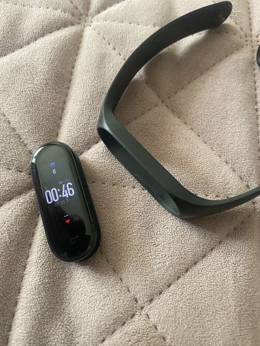 Фитнес часы xiaomi band 5