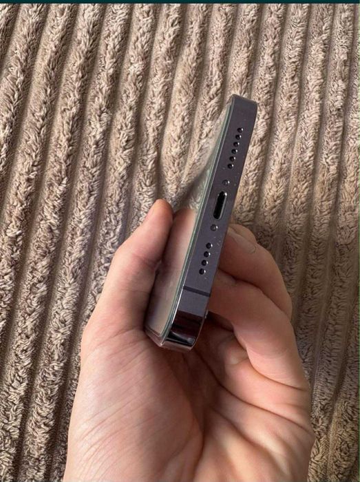 Iphone 14 pro max 128gb zamienie na 15 pro max albo 16 pro max