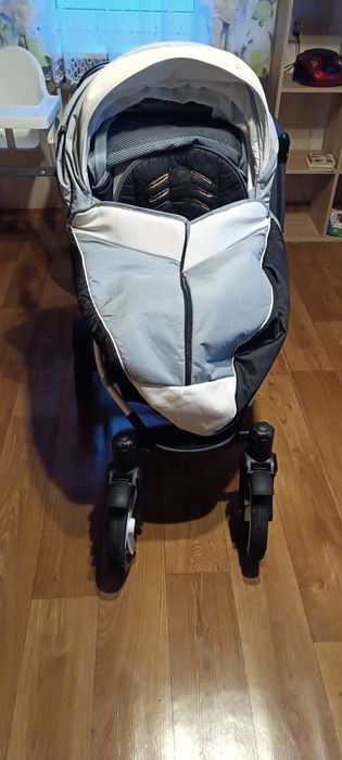 Wózek spacerówka Camarelo