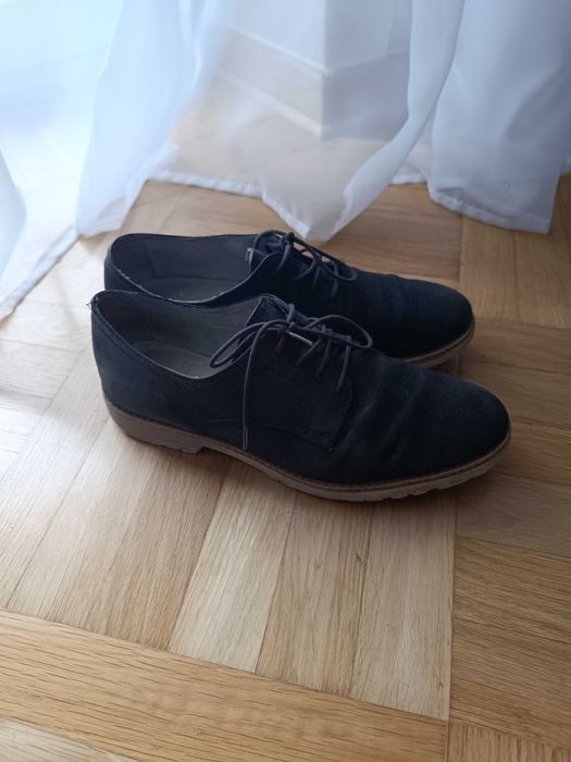 Zamszowe buty skórzane Tamaris 41 granatowe