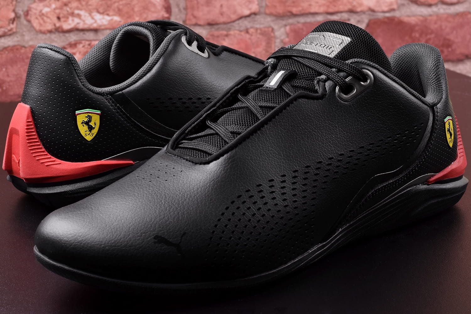 Buty Męskie Puma Drift Cat FERRARI Decima Czarne - 44,5 WYSYŁKA 24H