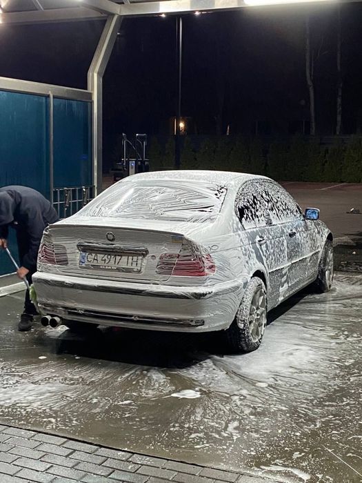 BMW 320d в доброму стані