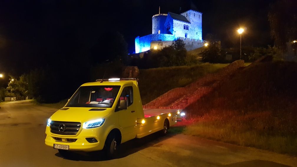 Pomoc Drogowa Laweta Holowanie Dąbrowa Górnicza Auto-Hol