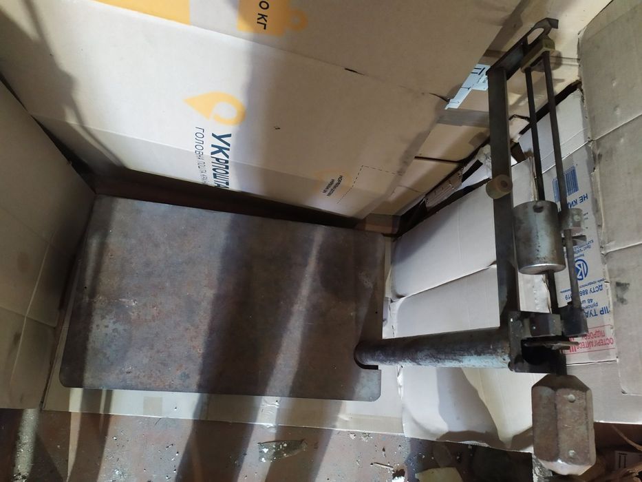 Надійні металиві ваги на 210кг._Хороша Пропозиція!