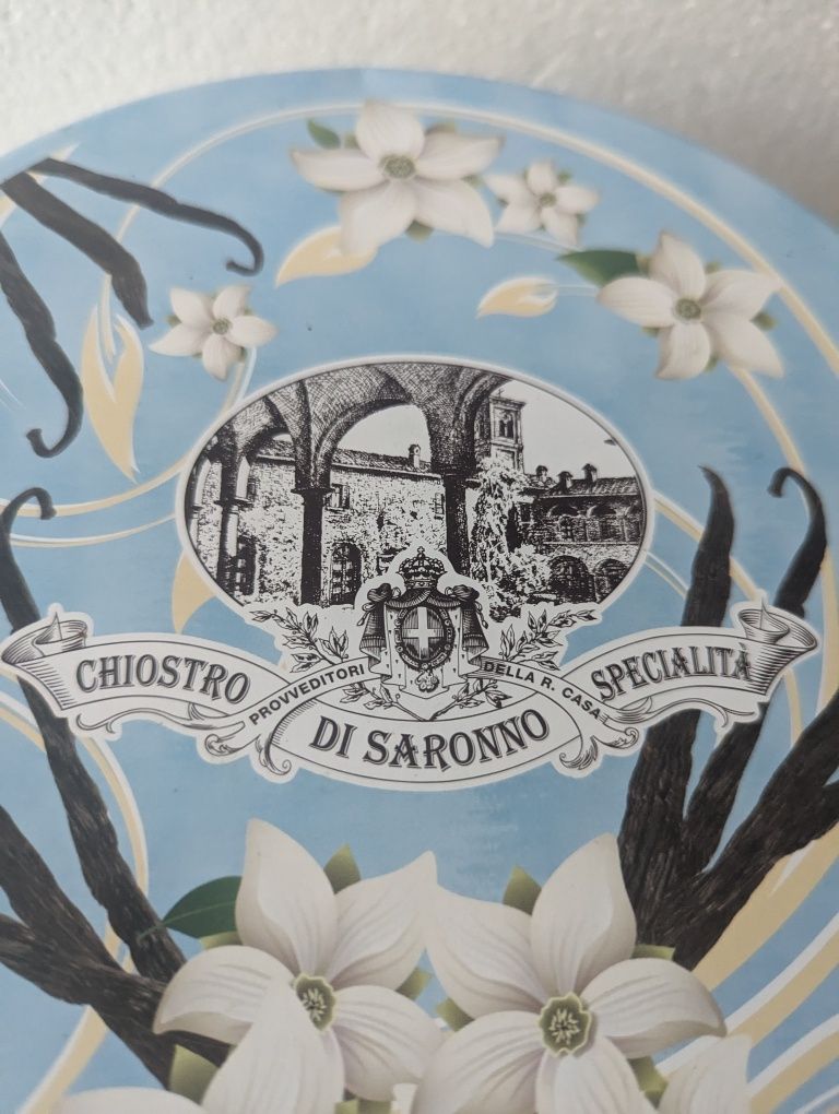 Duża puszka kolekcjonerska z Mediolanu wanilia po Panettone z Wł
