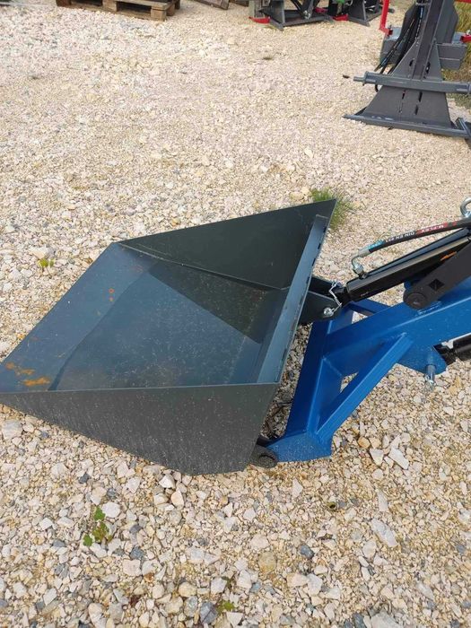 Tur na tylni Tuz traktora  ładowacz hydrauliczny mocny wytrzymały