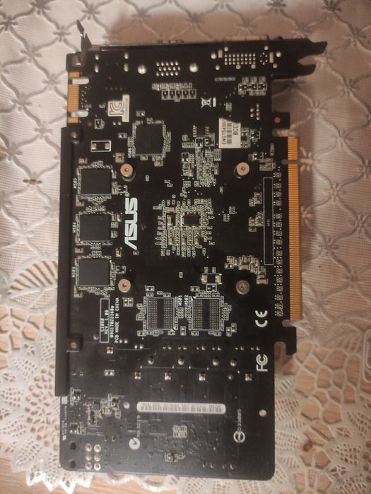 Продам видеокарту Asus GTX 450 1 GB DDR5