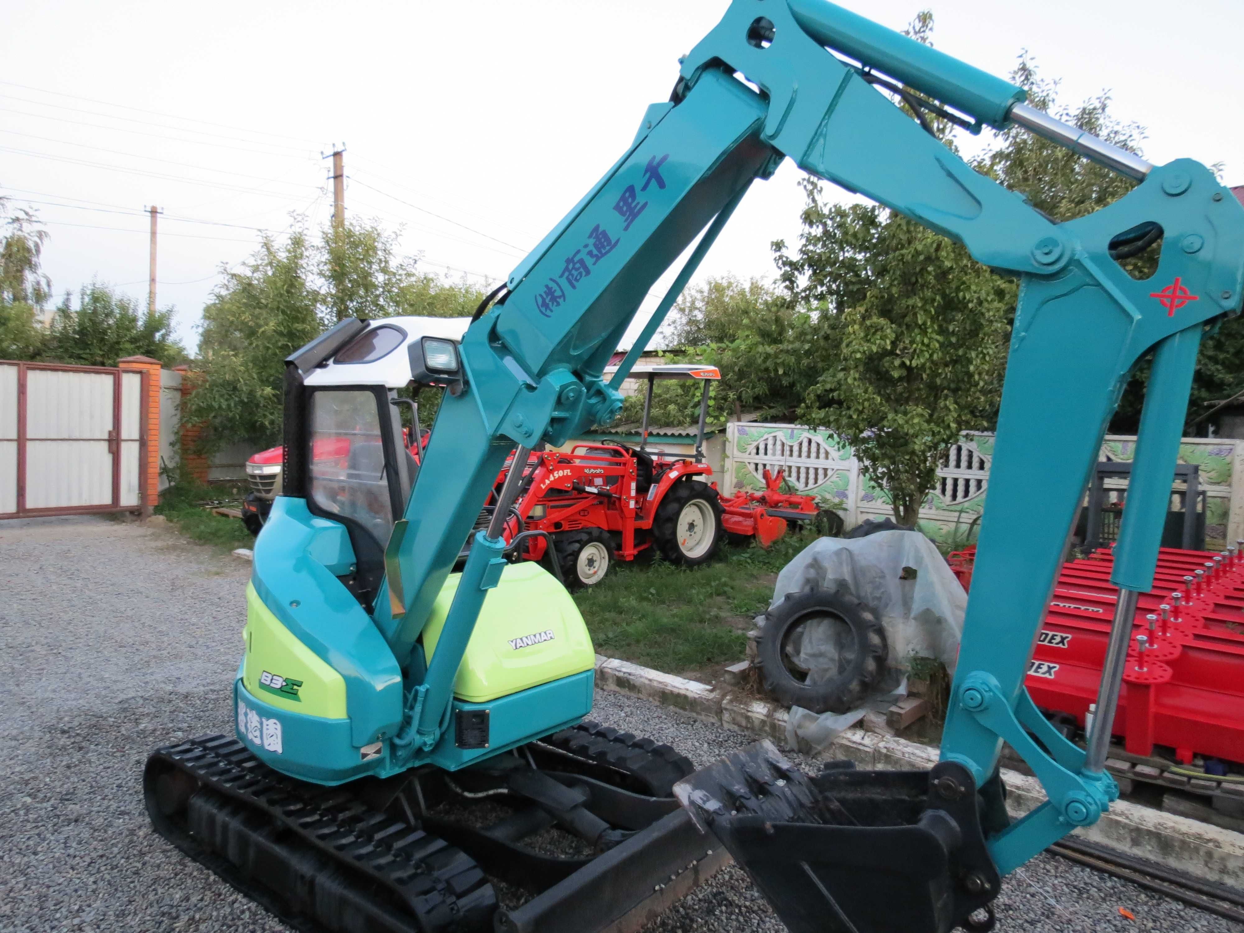 Мініекскаватор Екскаватор Kubota Yanmar JSB Kamatsu