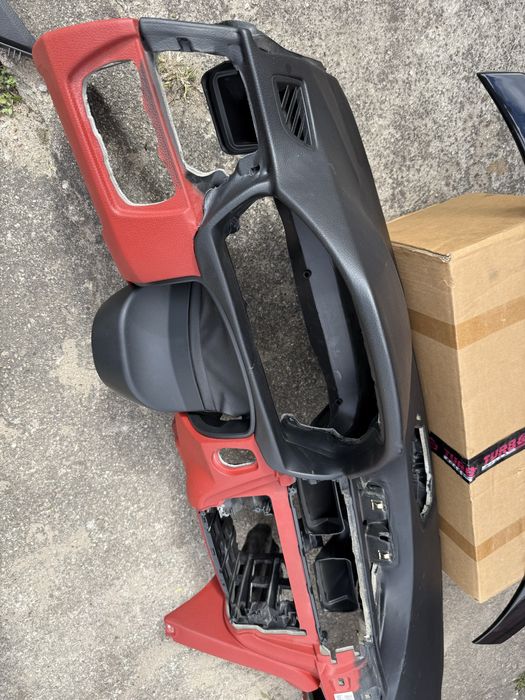 BMW deska rozdzielcza pulpit 32 f30 d36 f33 czerowna czarna