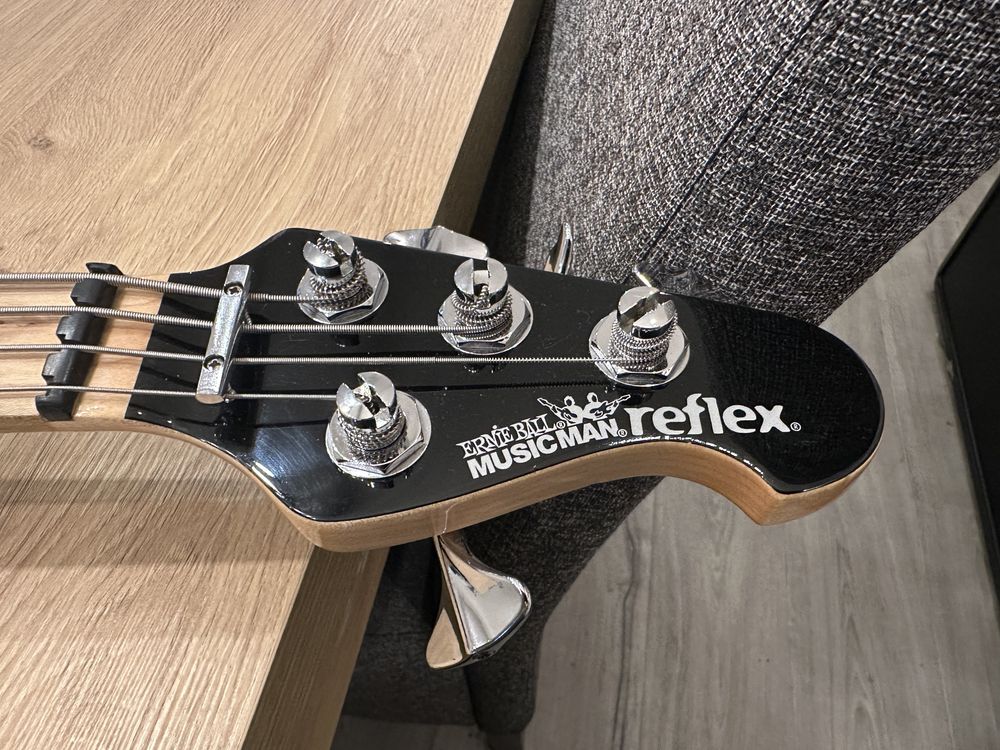 MusicMan Reflex Gamechanger USA Bass