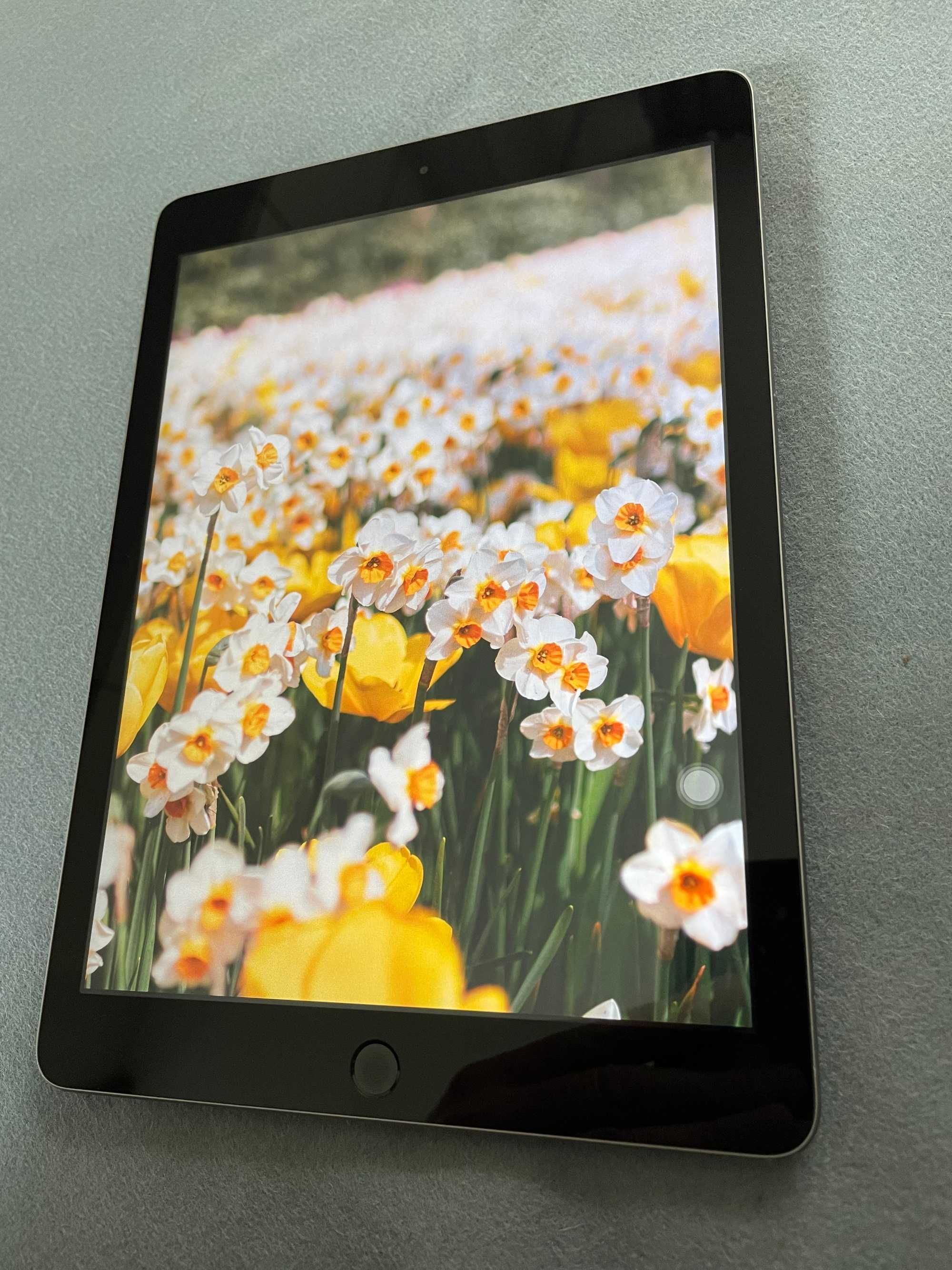 OKAZJA iPad 5 32GB wifi szary bateria 93%