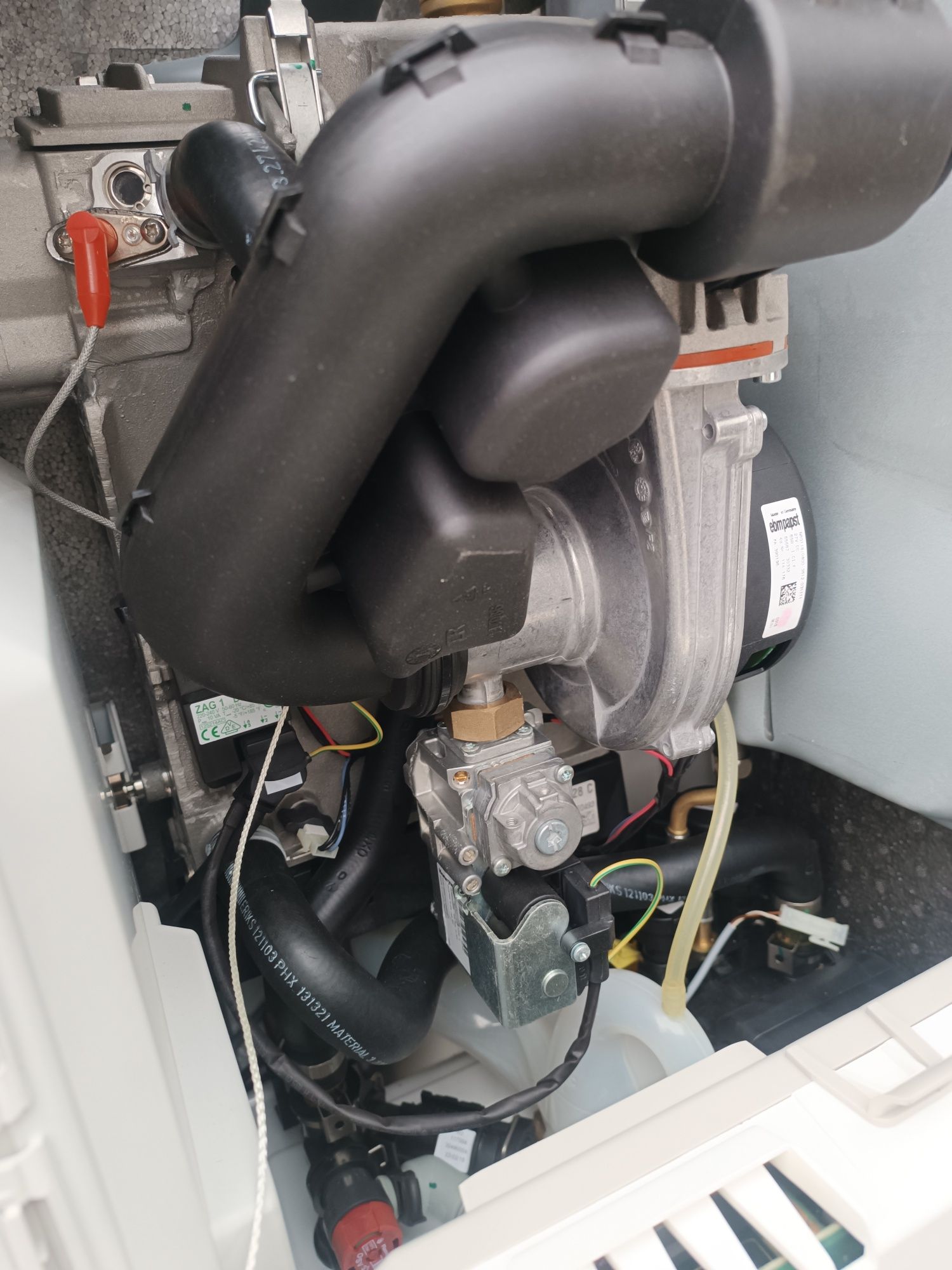 Kociol piec gazowy dwufunkcyjny kondensacyjne nt28c modula new tec