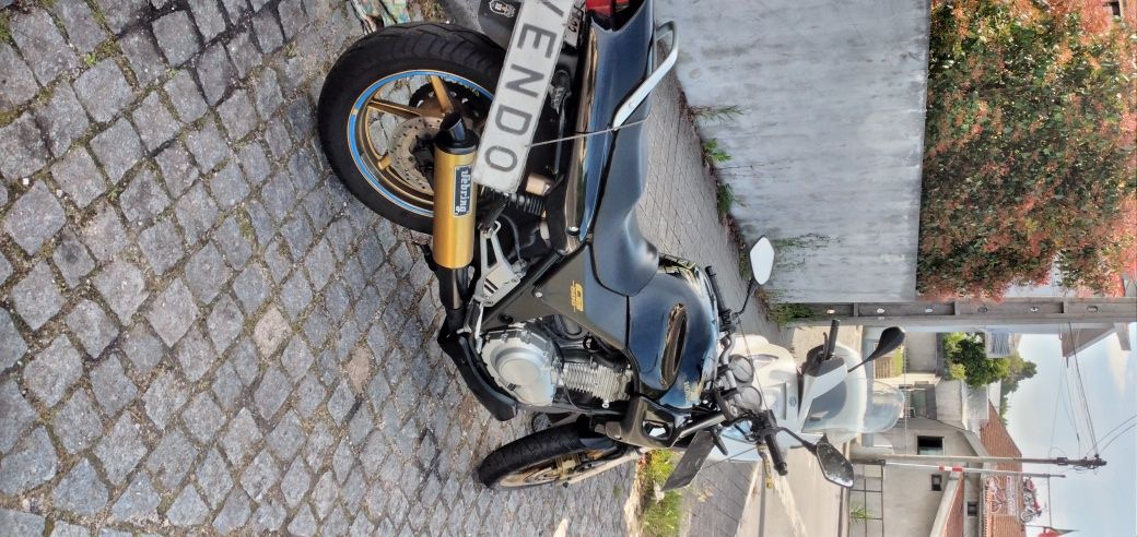 Honda CB 500c Aceito retoma de 125cc até 1.000,€ por carro ou mota 125