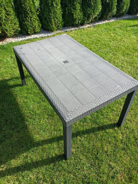 Stół ogrodowy duży