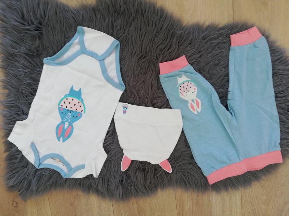 Ubranka dziewczęce 62/68