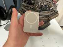 Powerbank APPLE.