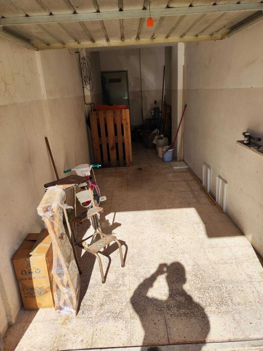 Garagem Monte Abraão