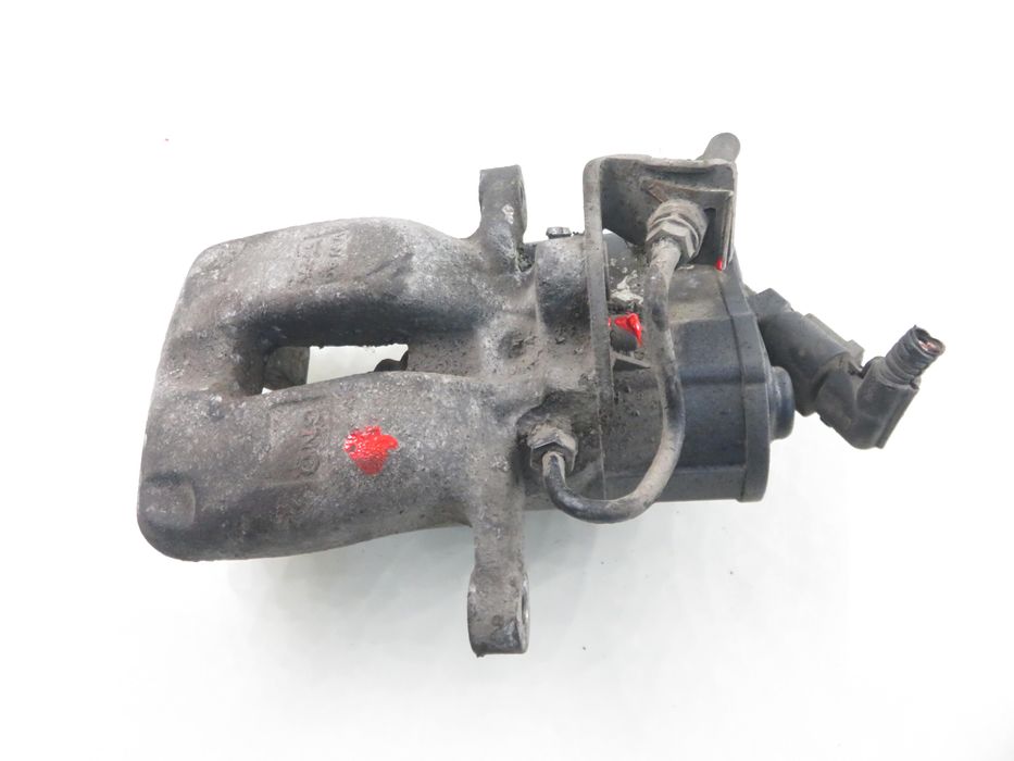 Zacisk Prawy Tył Vw Passat B6 Variant (3c5) 1.9 Tdi - Bxe