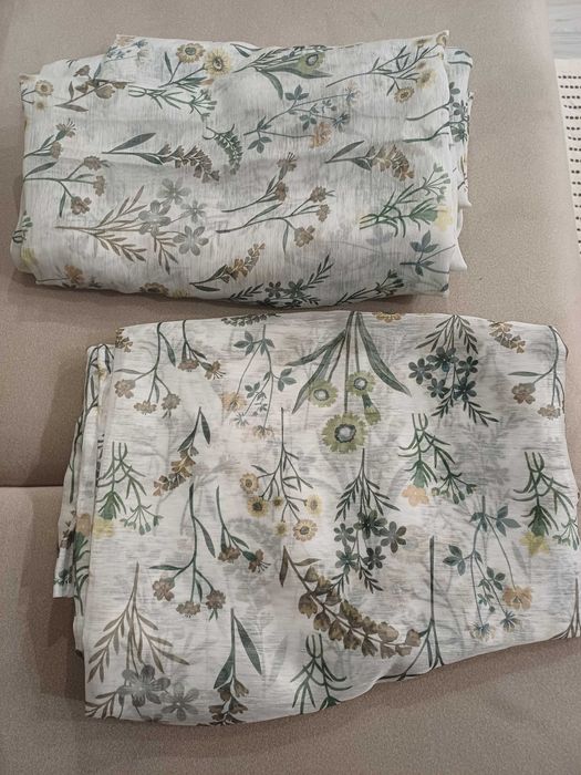 Zestaw 2 zasłon w delikatny kwiatowy wzór