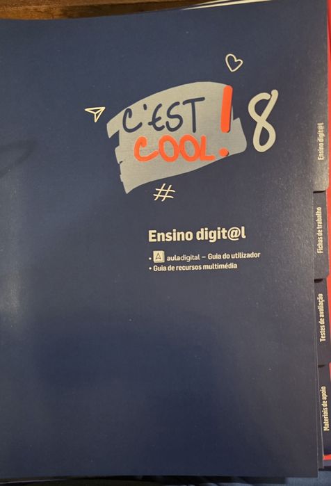 C'est Cool 8 - Francês  - Dossier de Professor + Caderno de Atividades