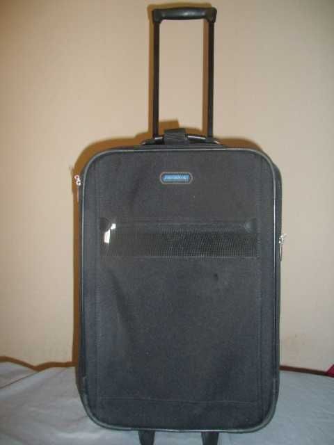 Чемодан чёрный, валіза, PERFORMANCE, 2 колеса,  51 Х 35 Х 21 см.
