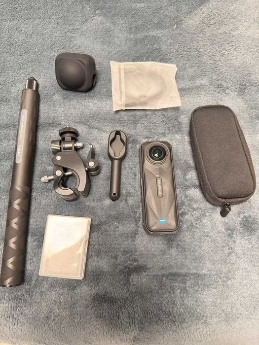 Kamera Insta 360 x5 256GB