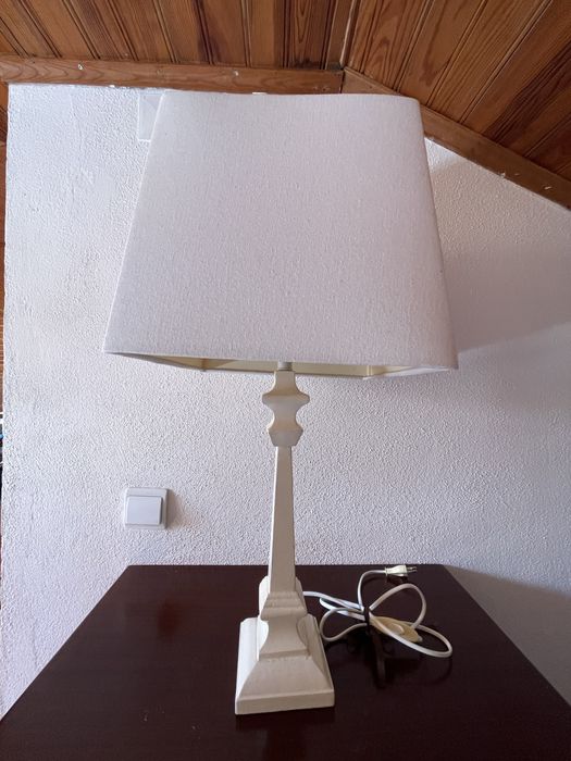 Candeeiro de mesa da Zara Home