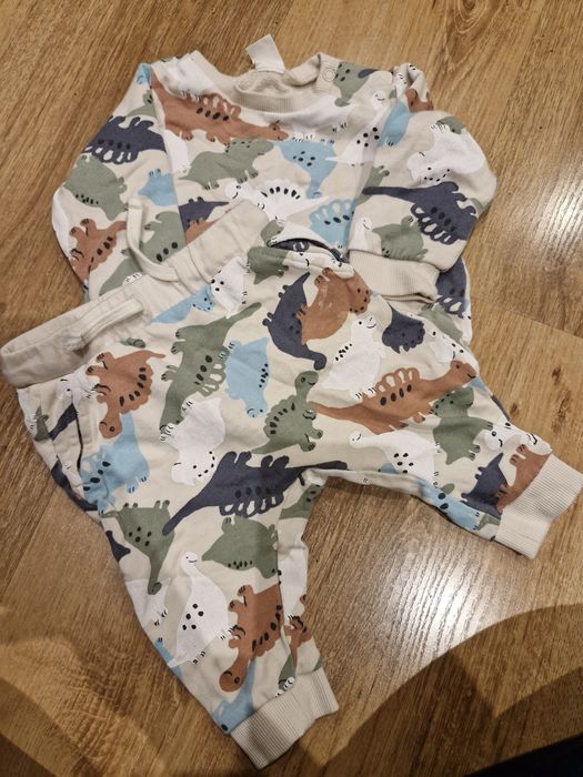 Dres niemowlęcy H&M 68