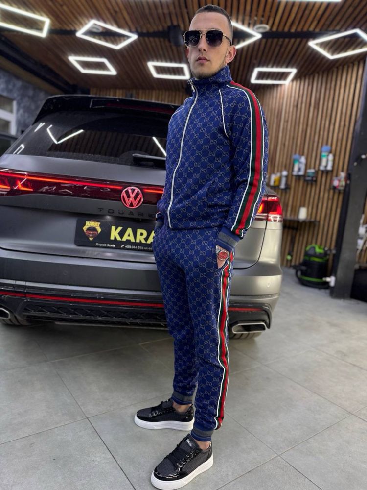 Чоловічий спортивний костюм Gucci