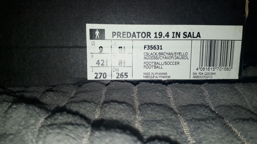 Buty halowe Adidas Predator rozm. 42