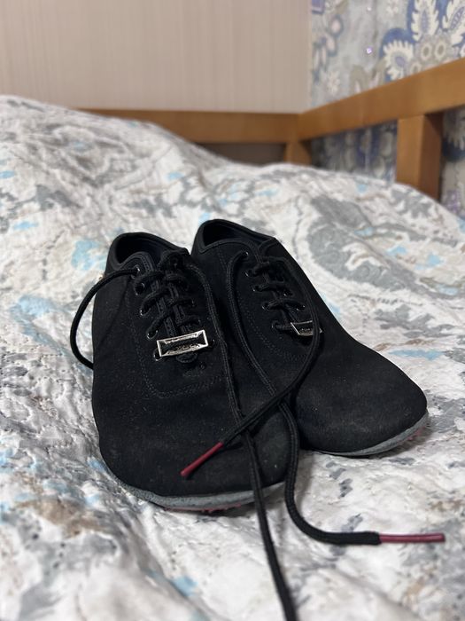 Бальні туфлі на блок каблук