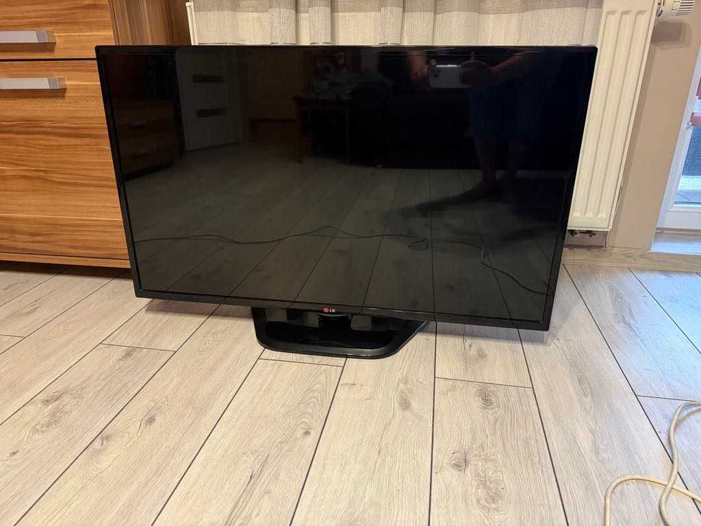 Telewizor,tv led LG 42 cale z pilotem