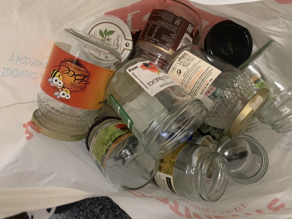 Doa- se potes de vidro de diversos tamanhos