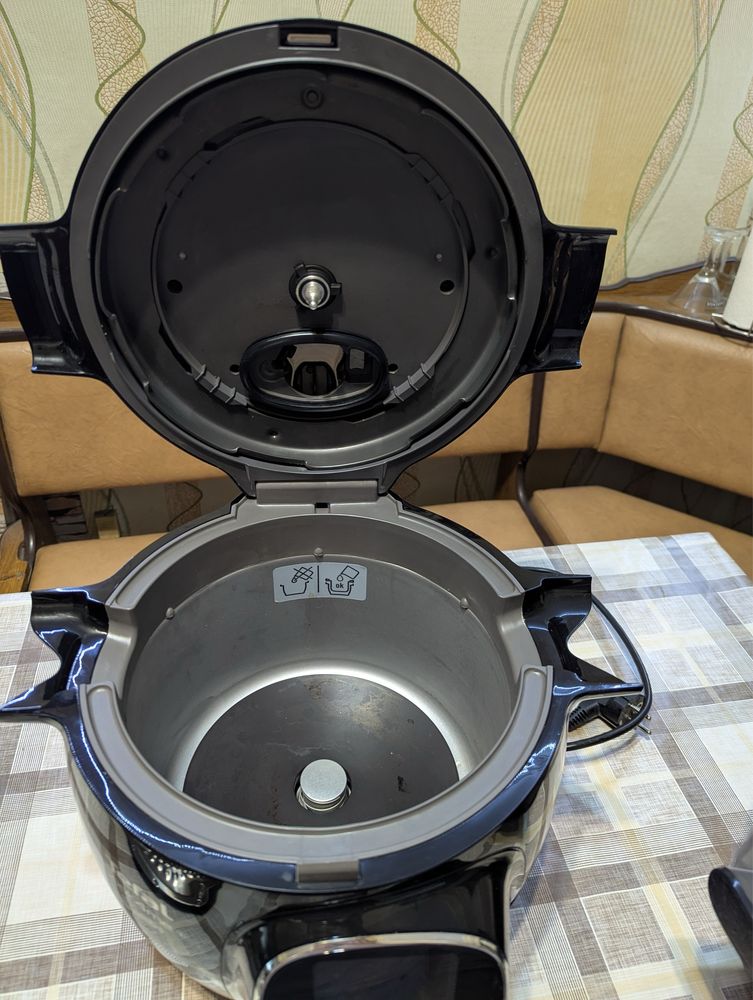 Мультиварка-скороварка Tefal Cook4me+ Connect CY855830